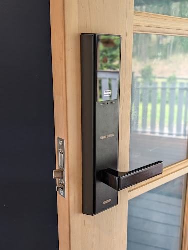 Above & Beyond Locksmiths