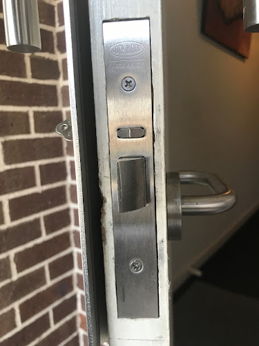 Prompt Locksmiths