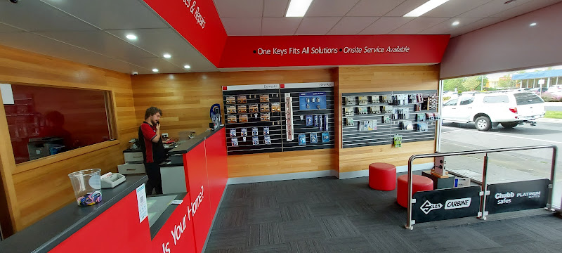 Safe & Secure Locksmiths